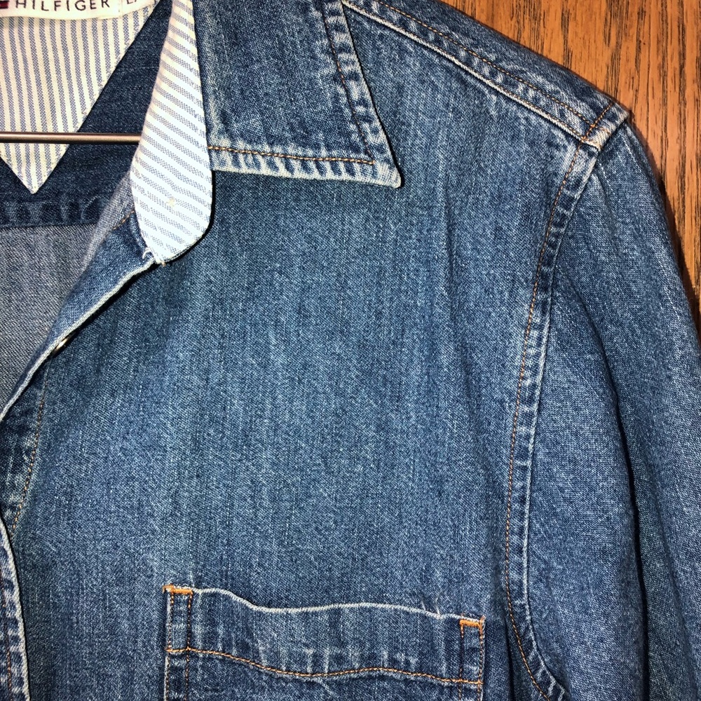 Vintage Tommy Hilfiger denim button down - Picture 6 of 8